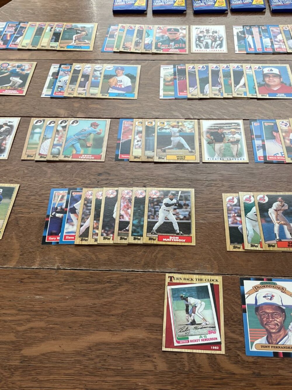 Baseball Cards - Picture 6 of 8
